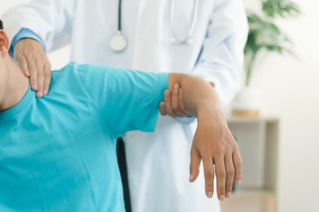 Causes of Shoulder Blade Pain